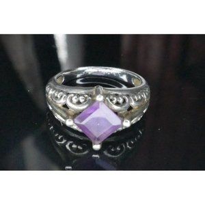 Sterling Silver Ring With Square Amethyst Gemstone & Ornate Filigree Design Size